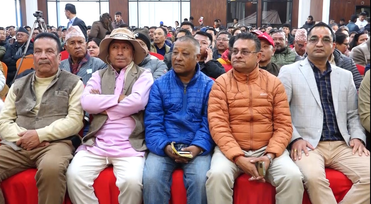 संस्थापन समूहका युवा विद्यार्थीको निष्कर्ष : एकताबद्ध कांग्रेसका लागि नियमित महाधिवेशन