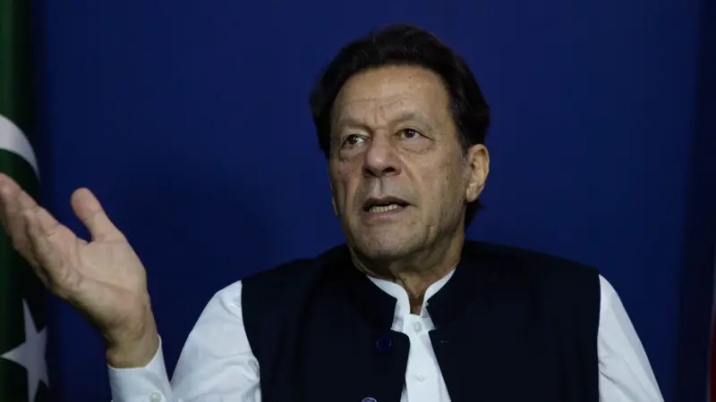 पाकिस्तानी पूर्व प्रधानमन्त्री इमरान खानको मृत्युको हल्लाका बीच उनको पार्टीका सांसदले के भने ?