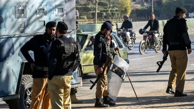 पाकिस्तानको पेशावरमा रहेको फ्रन्टियर कोर्प्सको मुख्यालयमा आक्रमण