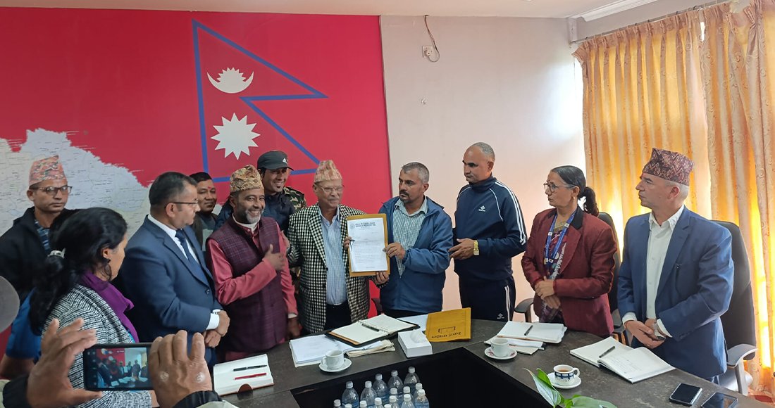 मह आयात रोक्न माग गर्दै कृषि मन्त्रीसमक्ष ज्ञापनपत्र