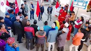 एमाले बाजुराको जनप्रदर्शन कार्यक्रम सम्पन्न, जनसचेतना र दबाव सृजना गर्नुपर्नेमा नेताहरुको जोड