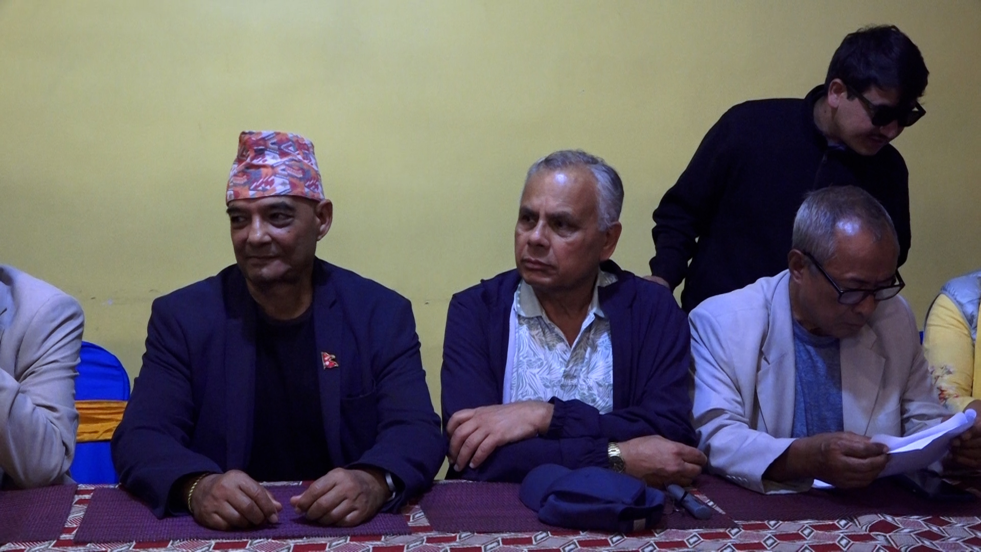 राप्रपाका महामन्त्री धवल शमशेर राणाद्वारा पार्टी एकता र राजसंस्थाको पक्षमा जोड