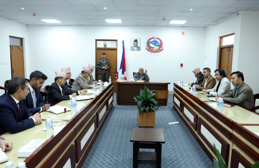 राहदानीमा कुनै समस्या नहुने गरी काम गर्न प्रधानमन्त्रीको निर्देशन