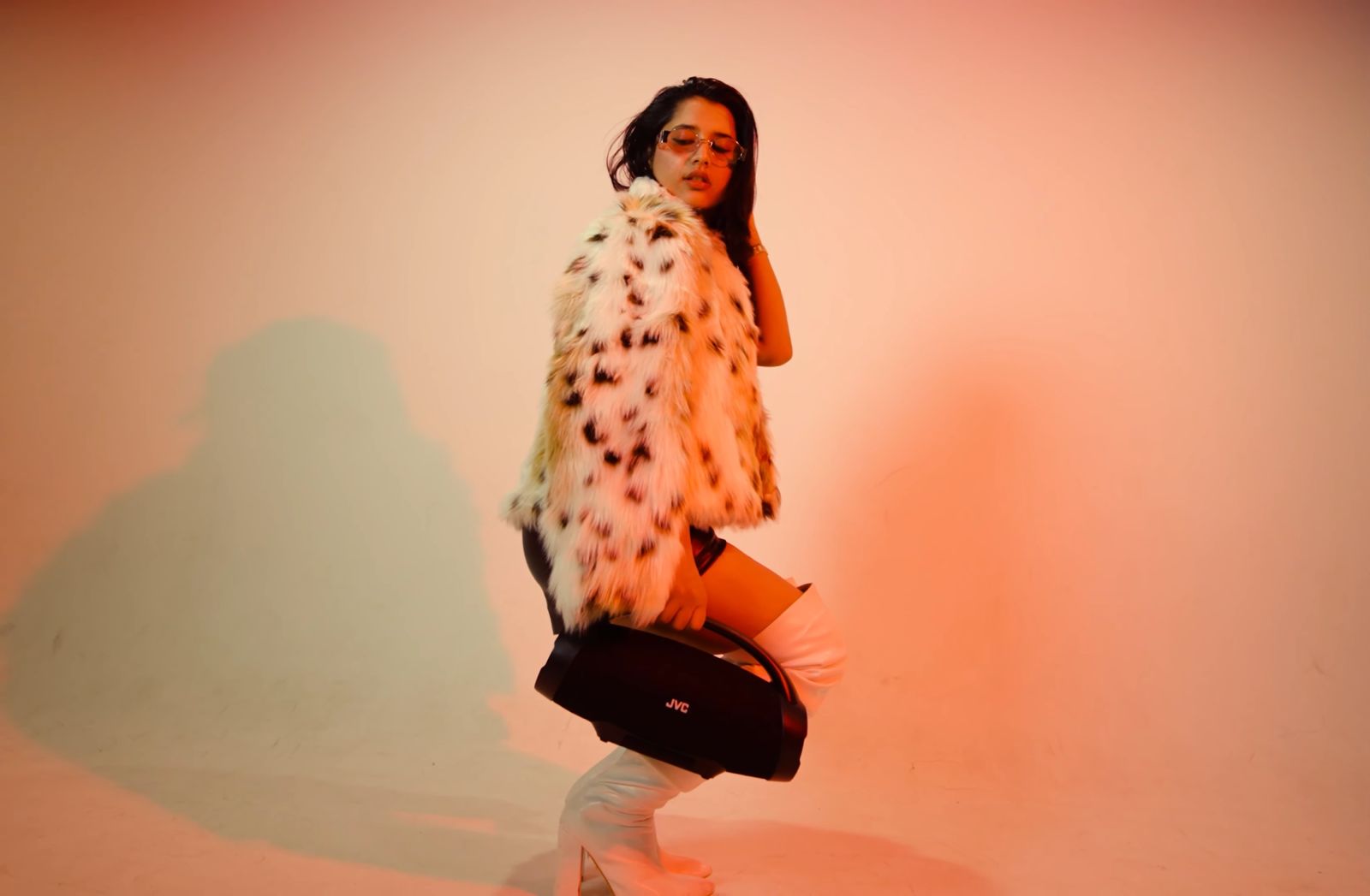 सागर र भाइबर साइमनले ल्याए नचाउने गीत ‘मस्त जवानी’ ( भिडियो )