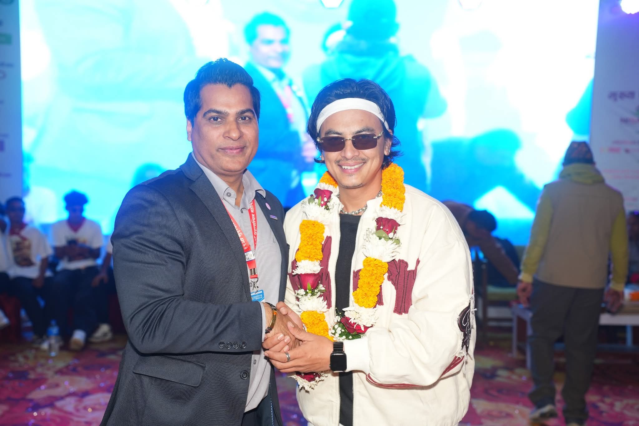 फिल्म ‘आ बाट आमा’को प्रचारप्रसार गर्दै सुदुरपश्चिम महोत्सवमा अभिनेत्री विपना थापा र अभिनेता पल शाह