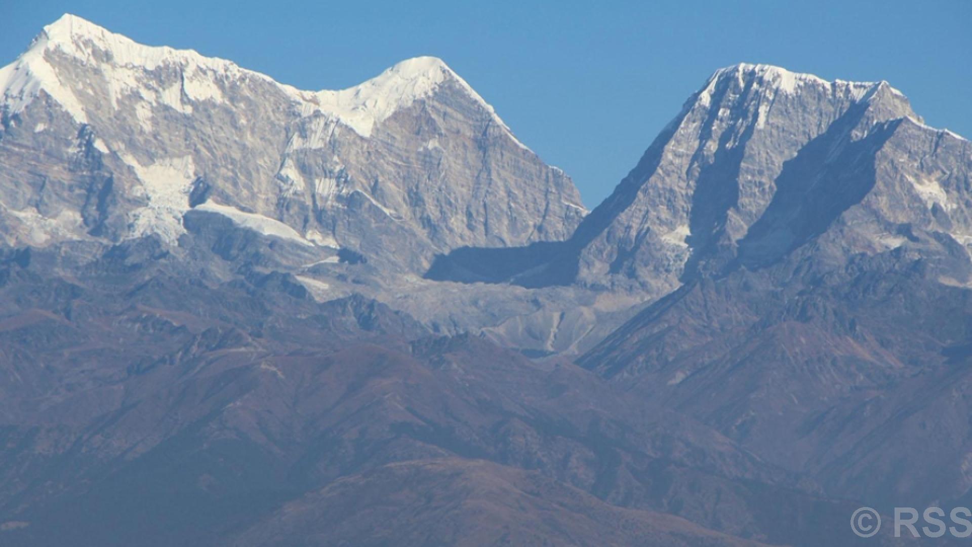 सोलुमा हिउँले ढाकेका भाग घट्दै