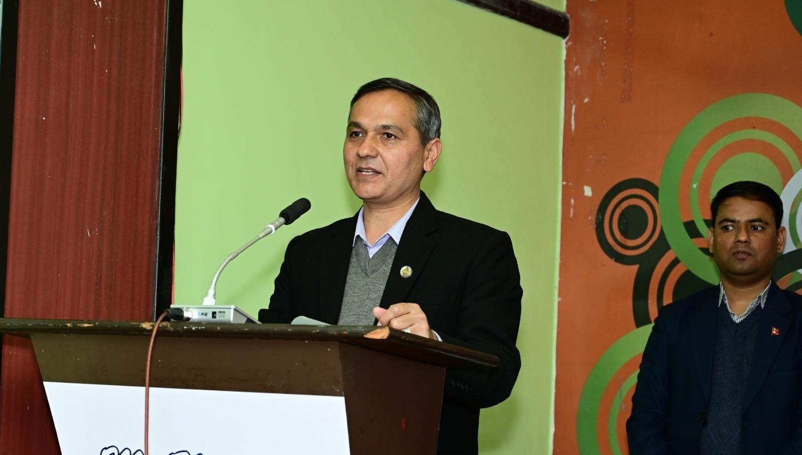 जनताको दूत भएर सेवा प्रवाह गर्न गृहमन्त्री अर्यालको आग्रह