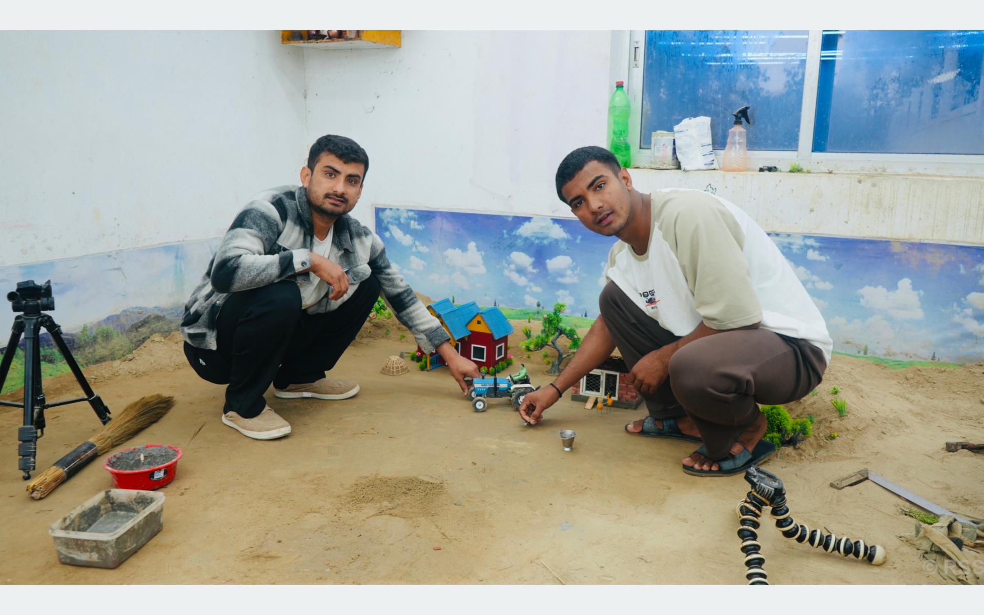 झापाका चौहान दाजुभाइको डिजिटल उडान