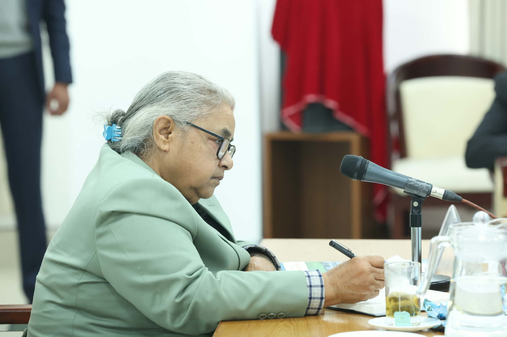 संवैधानिक बाध्यताले निर्धारित समयमै निर्वाचन हुन्छ, ढुक्क हुनुहोस् : प्रधानमन्त्री कार्की