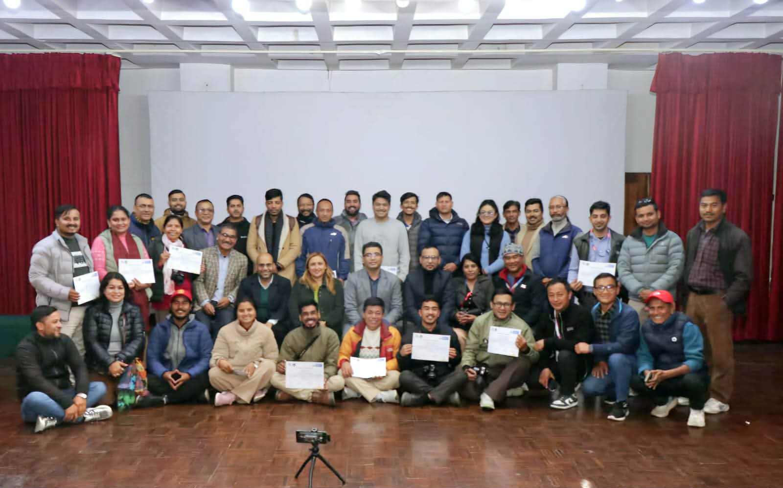 नेपाल पत्रकार महासंघ काठमाडौंको समन्वयमा निःशुल्क पर्यटन फोटो पत्रकारिता तालिम