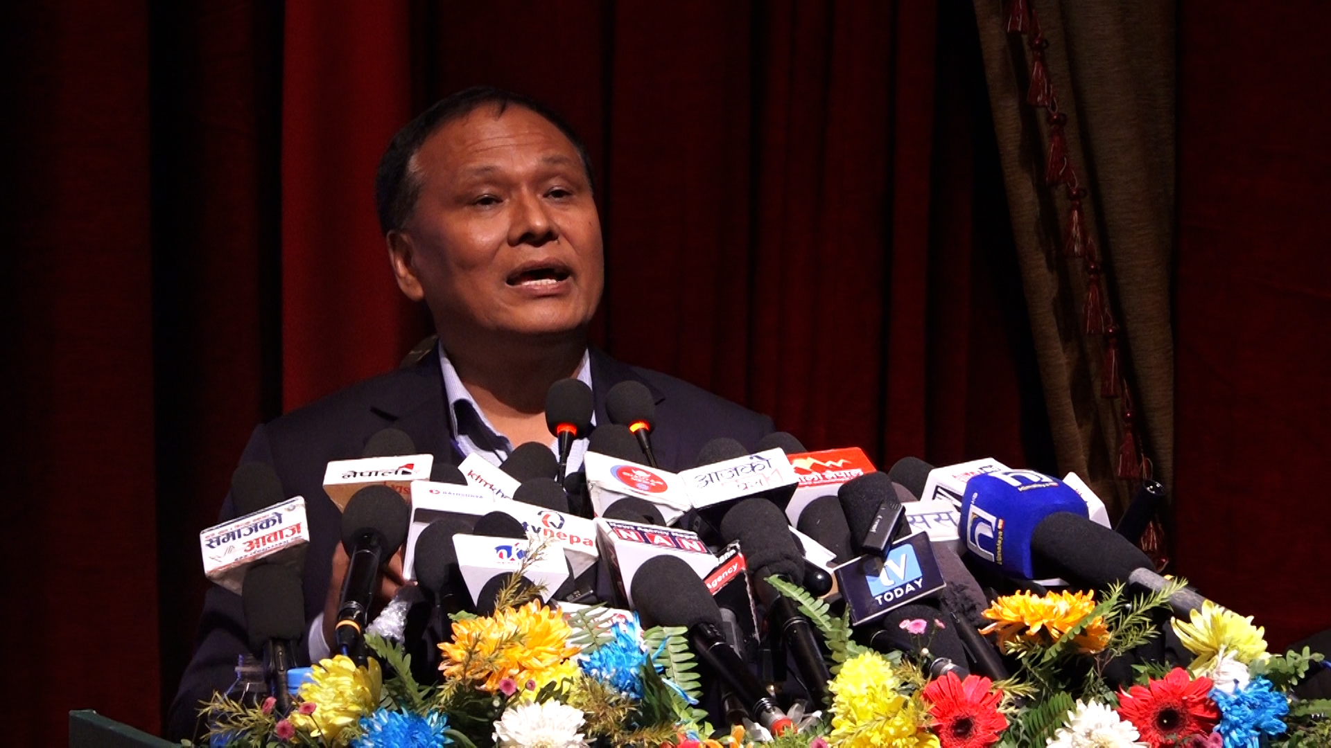 फागुन २१ को चुनावले परिवर्तनलाई संस्थागत गर्नेछ : कुलमान घिसिङ