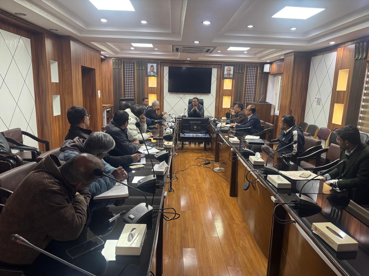 काठमाडौंमा विद्युतीय तार भूमिगत गर्ने काम अघि बढ्ने