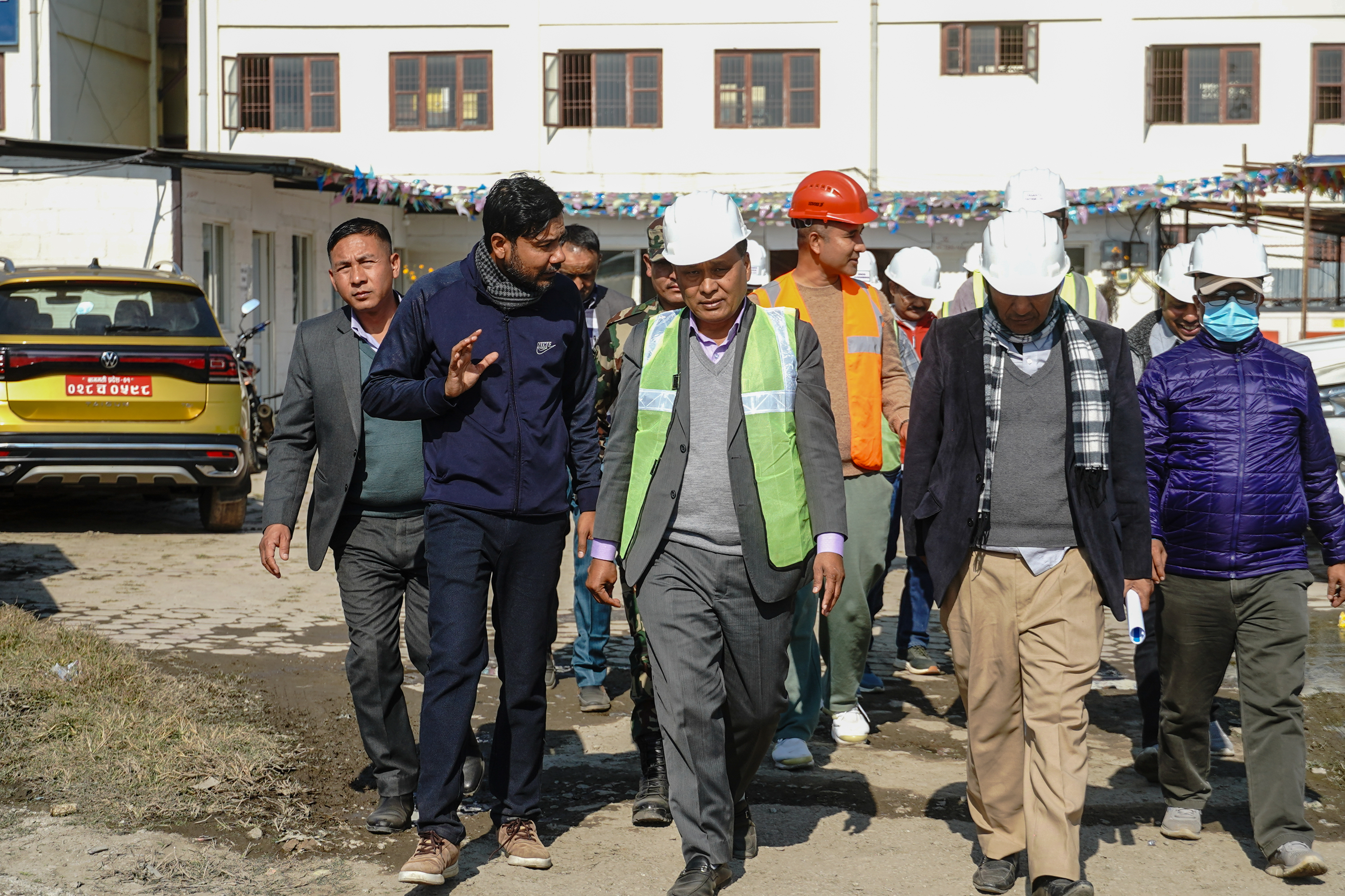 टुकुचा ढल प्रसोधन केन्द्रको निरीक्षणमा कुलमान(फोटो फिचर)