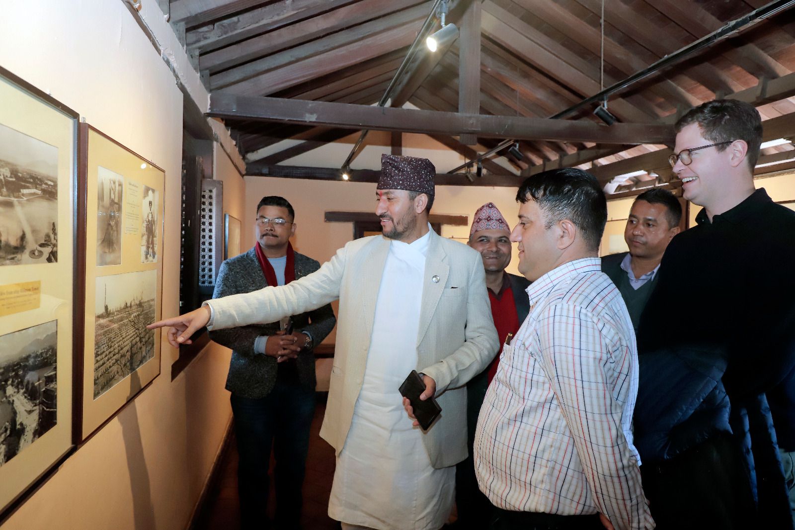 अनुपम प्रकृति र संस्कृतिको संरक्षण र प्रवद्र्धन गरिनुपर्छ : सञ्चारमन्त्री खरेल