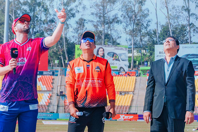 एनपीएलः चितवन टस जितेर ब्याटिङमा