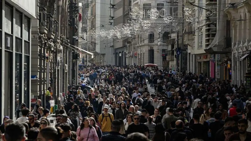 नयाँ वर्षको दिन भीड जम्मा भएका बेला आक्रमणको योजना बनाएको आरोपमा ११५ जना पक्राउ