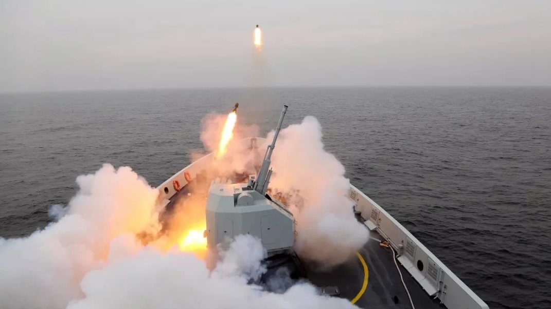 चीनले ताइवानलाई पाँचतिरबाट घेरा हाल्यो, ताइवानको काउन्टर कम्ब्याट ड्रिल, के युद्ध सुरु भएको हो ?