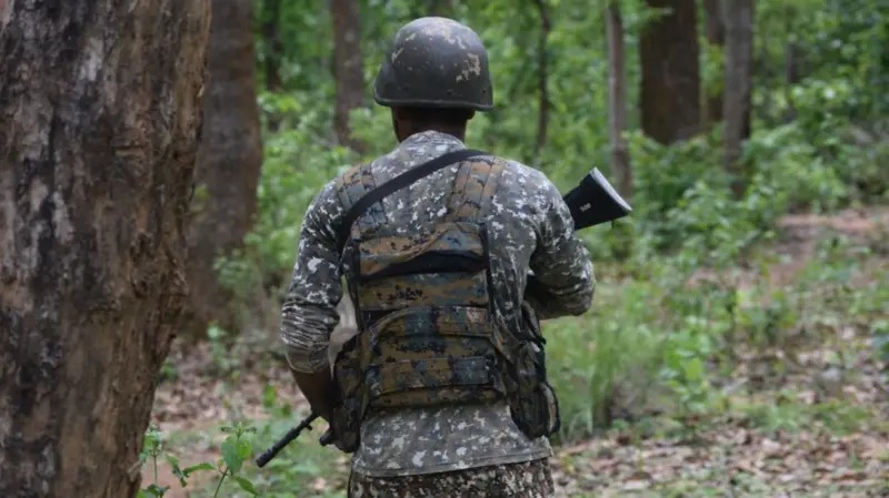दोहोरो भीडन्तमा १२ माओवादी र ३ प्रहरीको मृत्यु