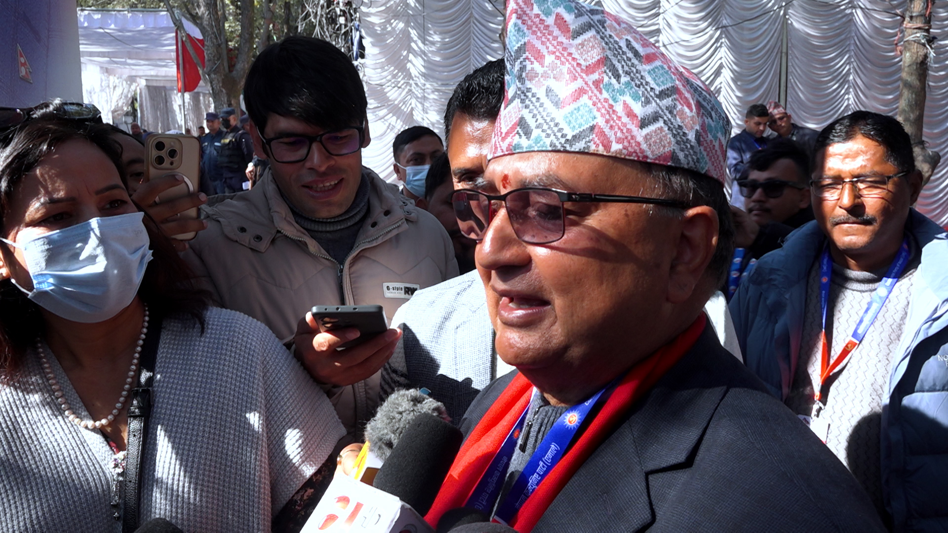 पार्टीभित्र हुने आन्तरिक प्रतिस्पर्धालाई स्वाभाविक रूपमा लिनुपर्छ : ईश्वर पोखरेल