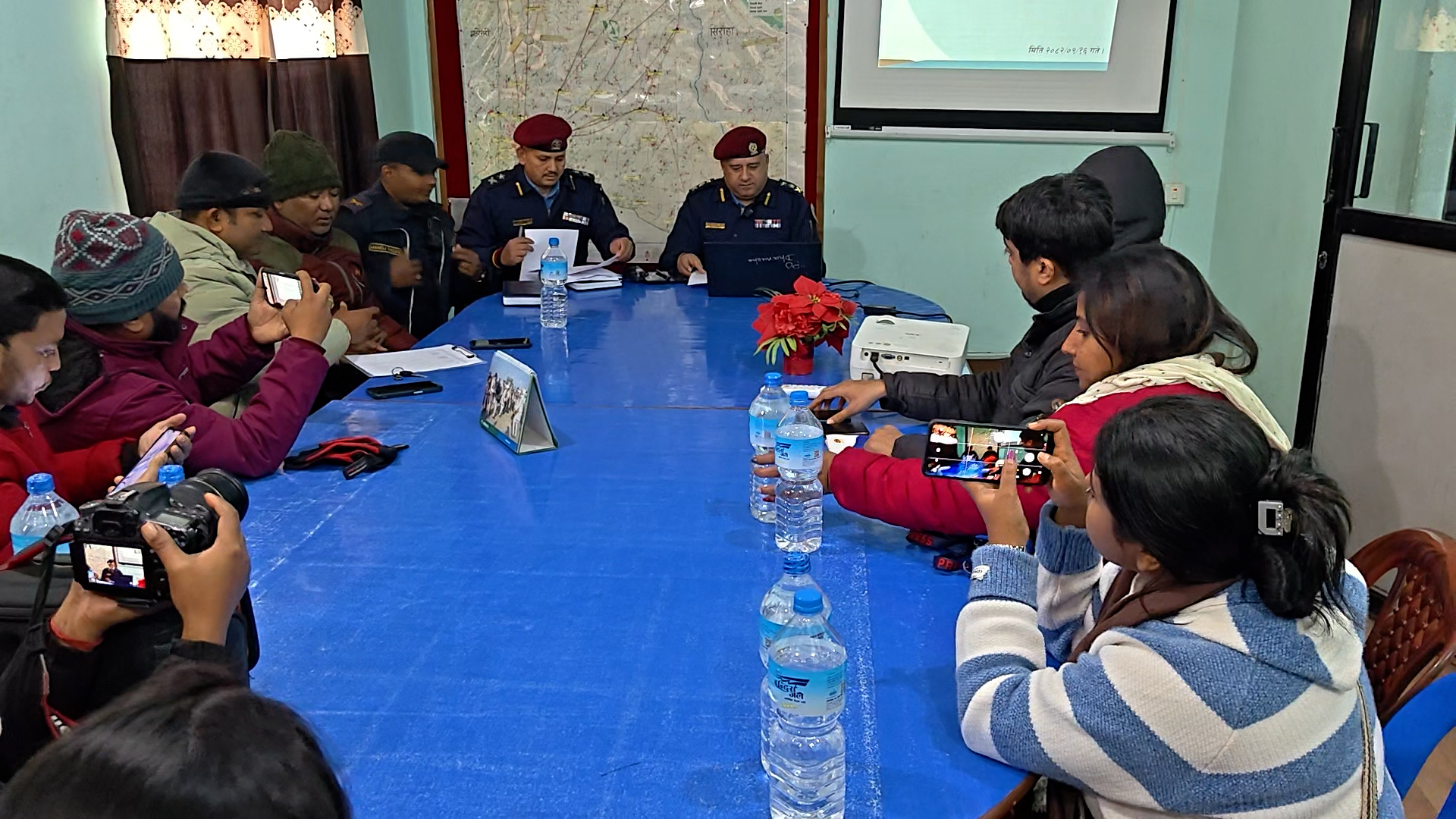 सर्वसाधारणको नाममा वालेट आईडी बनाई ठगी गर्ने समूह पक्राउ