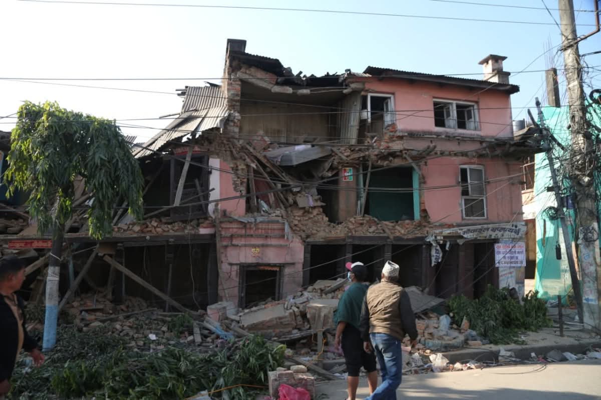 हेटौँडामा मुख्य सडक विस्तार : ०३१ सालमा मुआब्जा लिएका घरहरूसमेत प्रभावित हुने