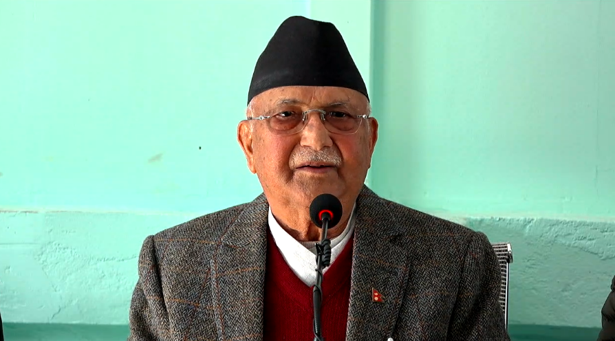 साहित्य सन्तुष्टि मात्र होइन समाज र मानव जीवनका लागि हुनुपर्छ : ओली