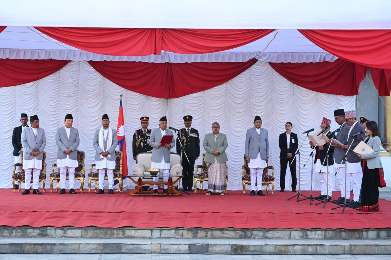 नवनियुक्त चार मन्त्रीले लिए पद तथा गोपनीयताको शपथ