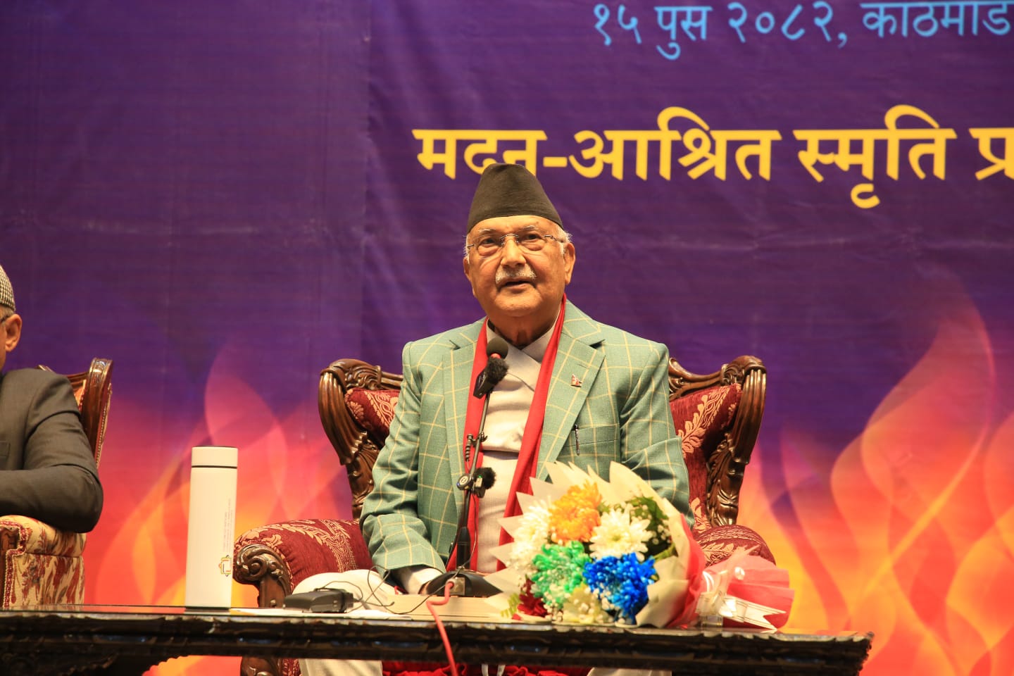 बलियासँग लड्नका लागि दुब्लाले गर्ने भनेकै एकता हो : ओली