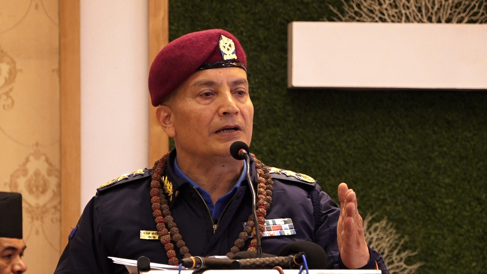 ‘असन्तुष्टिहरूलाई ढुंगामुढाले प्रस्तुती गर्ने अभ्यास सुधार गर्न जरुरी’