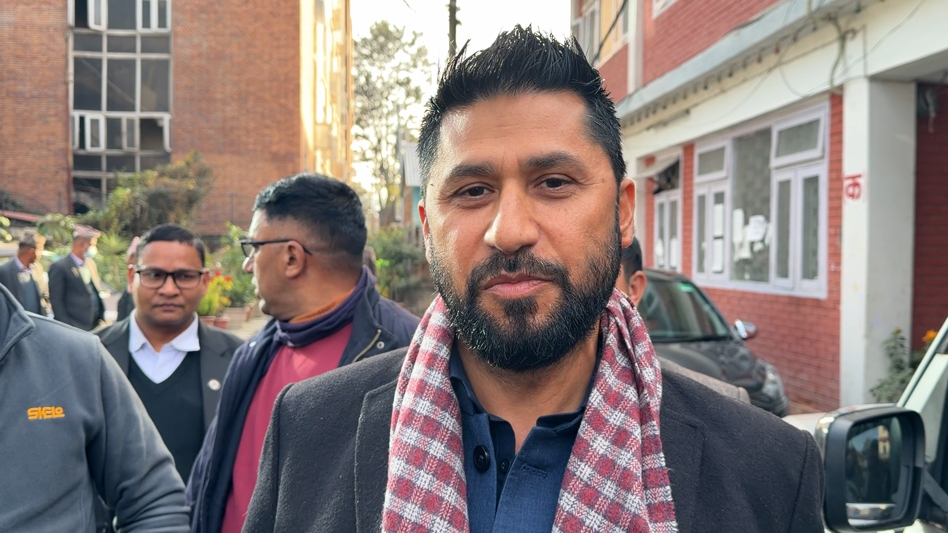 अदालत पुगेर रविले भने- ओलीले लगाएको गुन तिर्न आएको हुँ