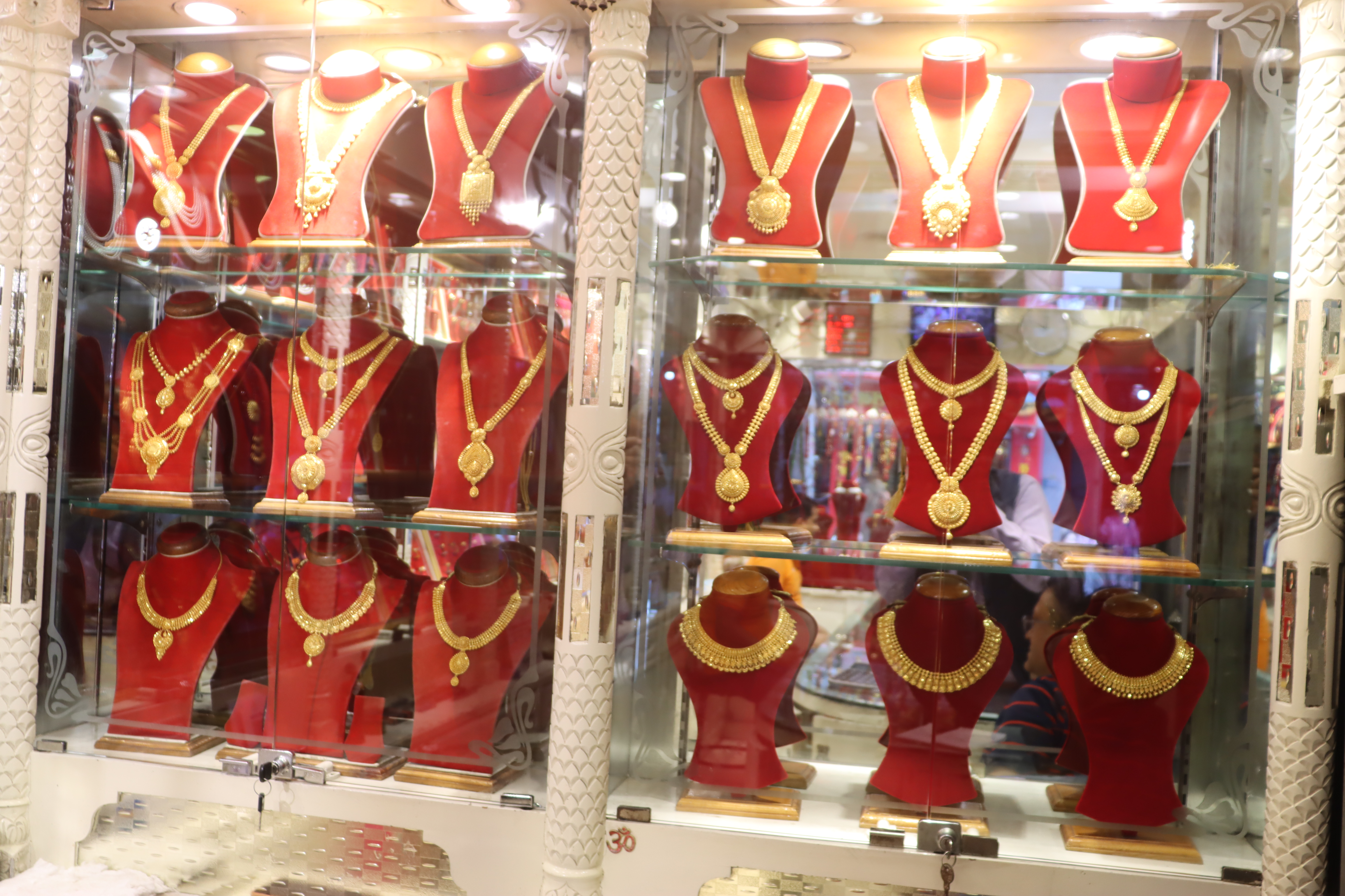 सुनको मूल्यमा भारी वृद्धि, इतिहासकै सबैभन्दा उच्च विन्दूमा पुग्यो