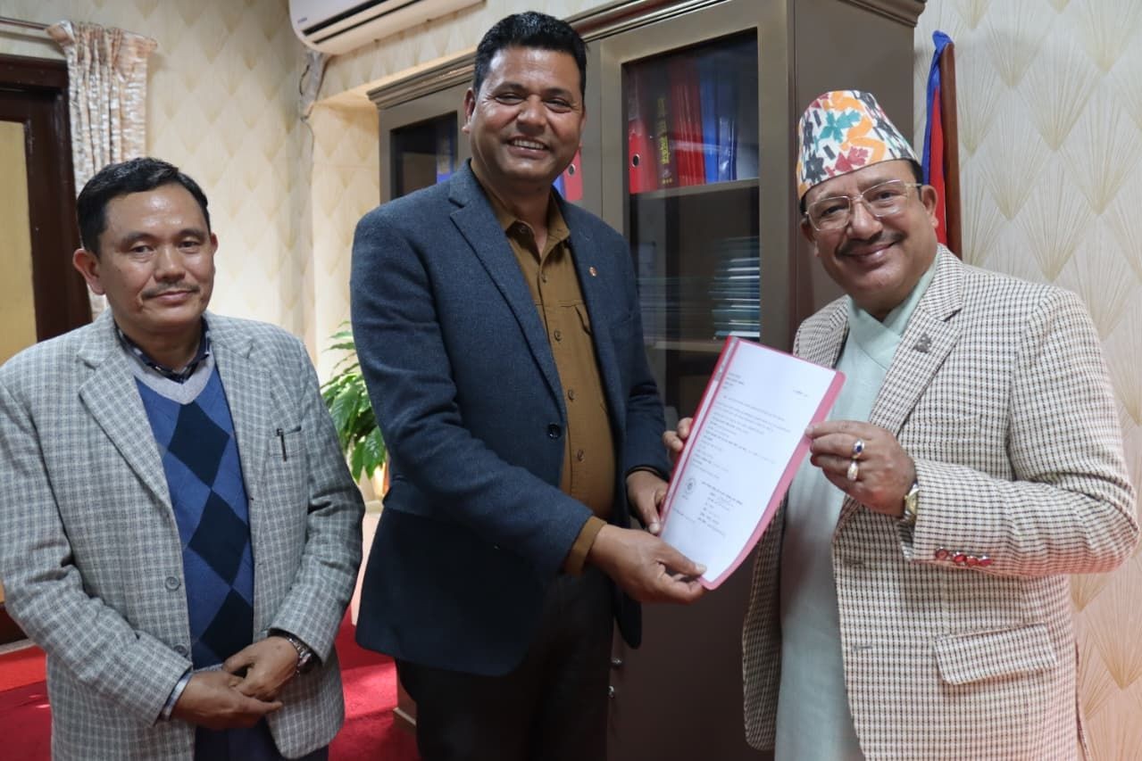 समानुपातिक निर्वाचन प्रणालीका लागि एमालेले गर्‍यो दल दर्ता