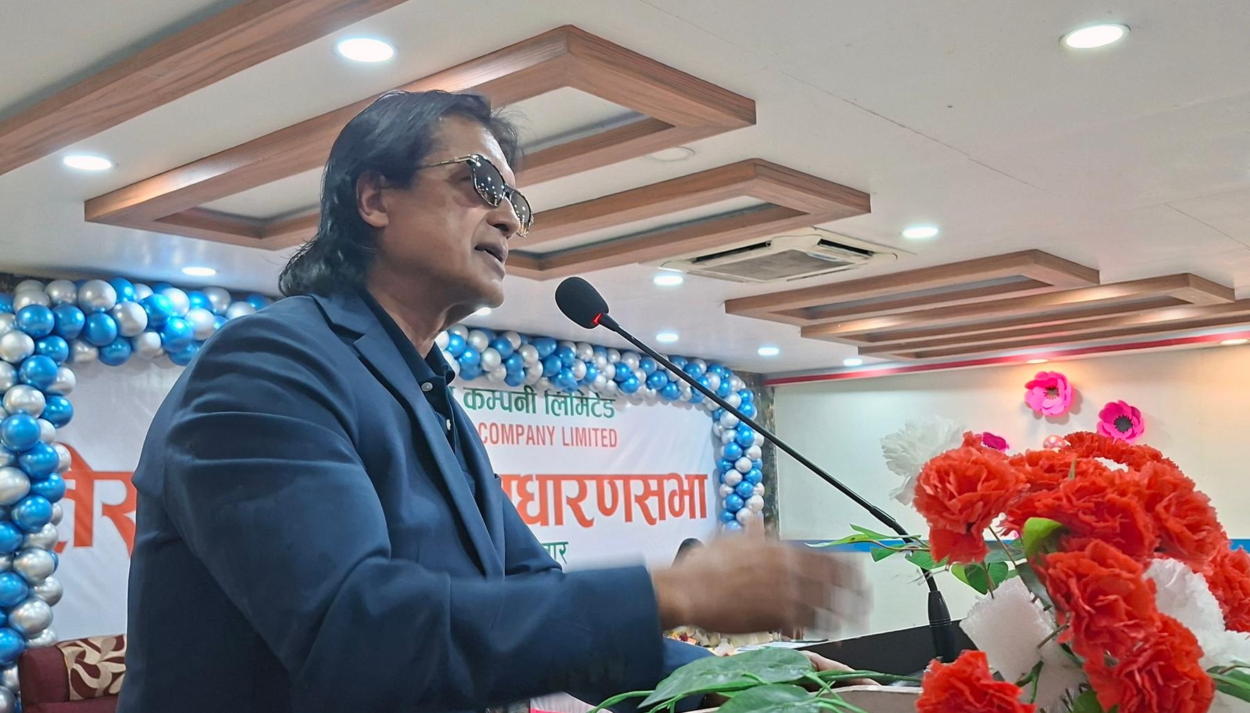 देश विकासमा सबै लाग्नुपर्छः अभिनेता हमाल