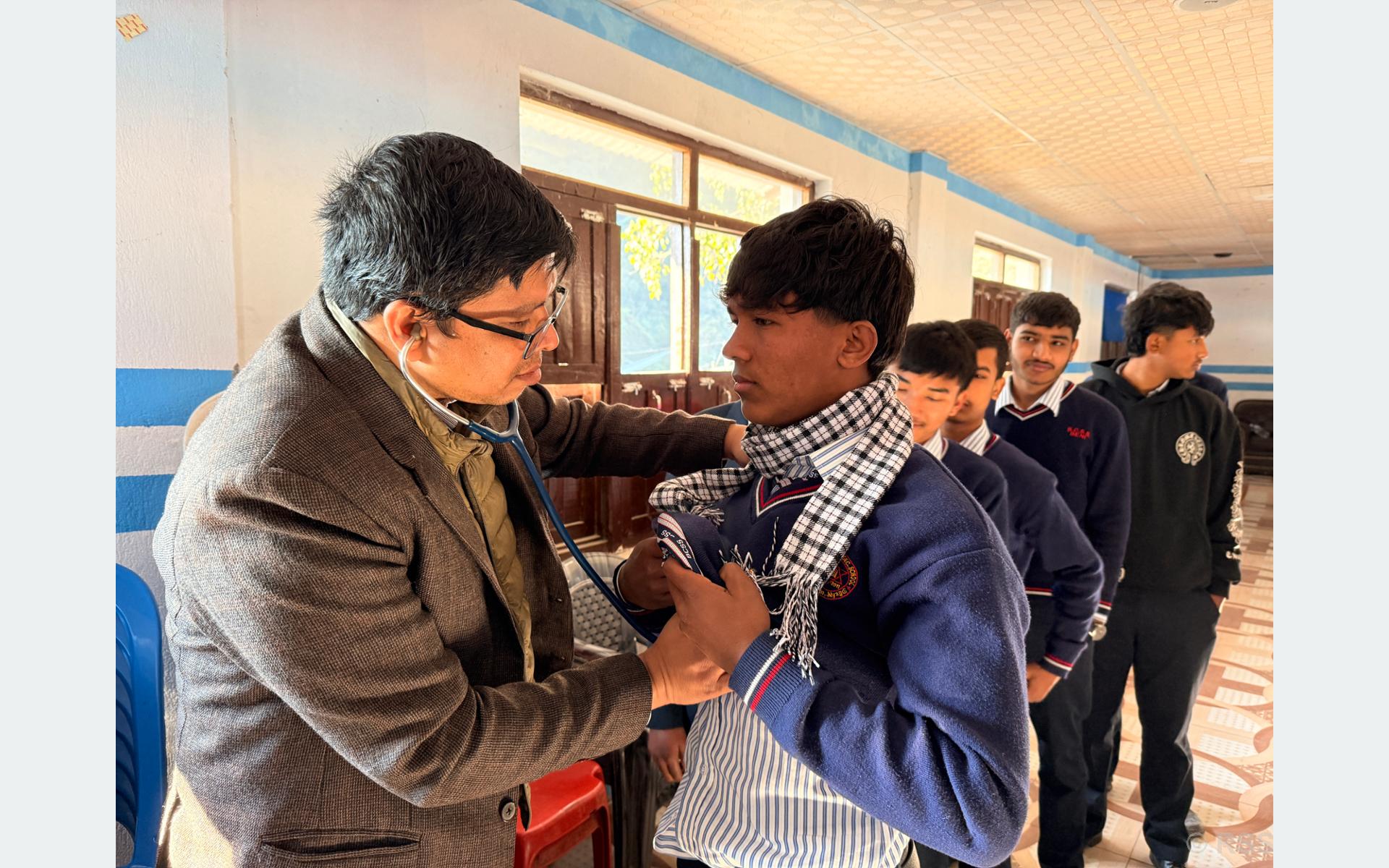 तीन हजार विद्यार्थीको निःशुल्क मुटु परीक्षण