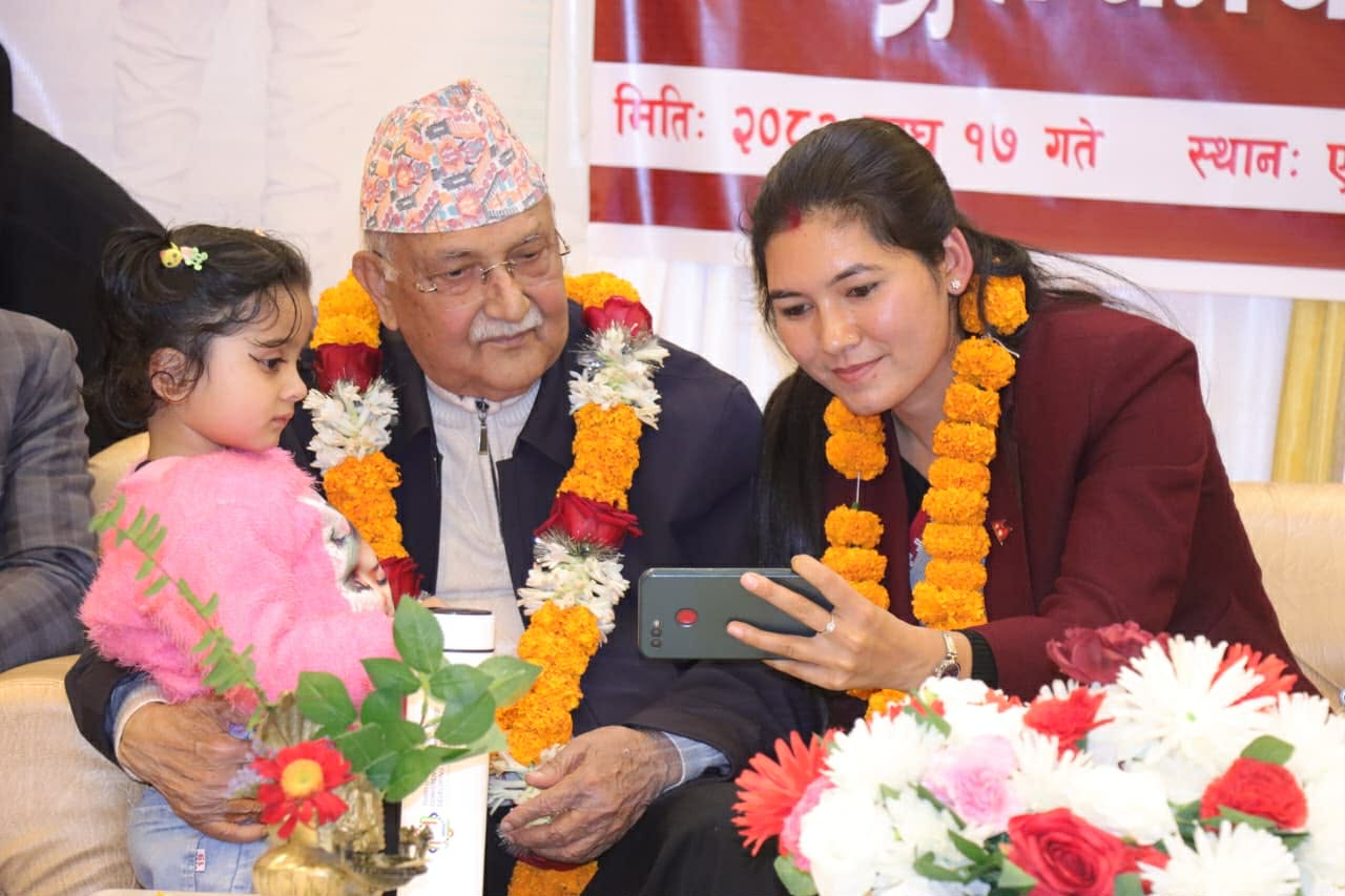 ओलीको आग्रह-ओखलढुंगाबाट अस्मिता थापा जिताउनुस्,विकासको जम्मा म लिन्छु