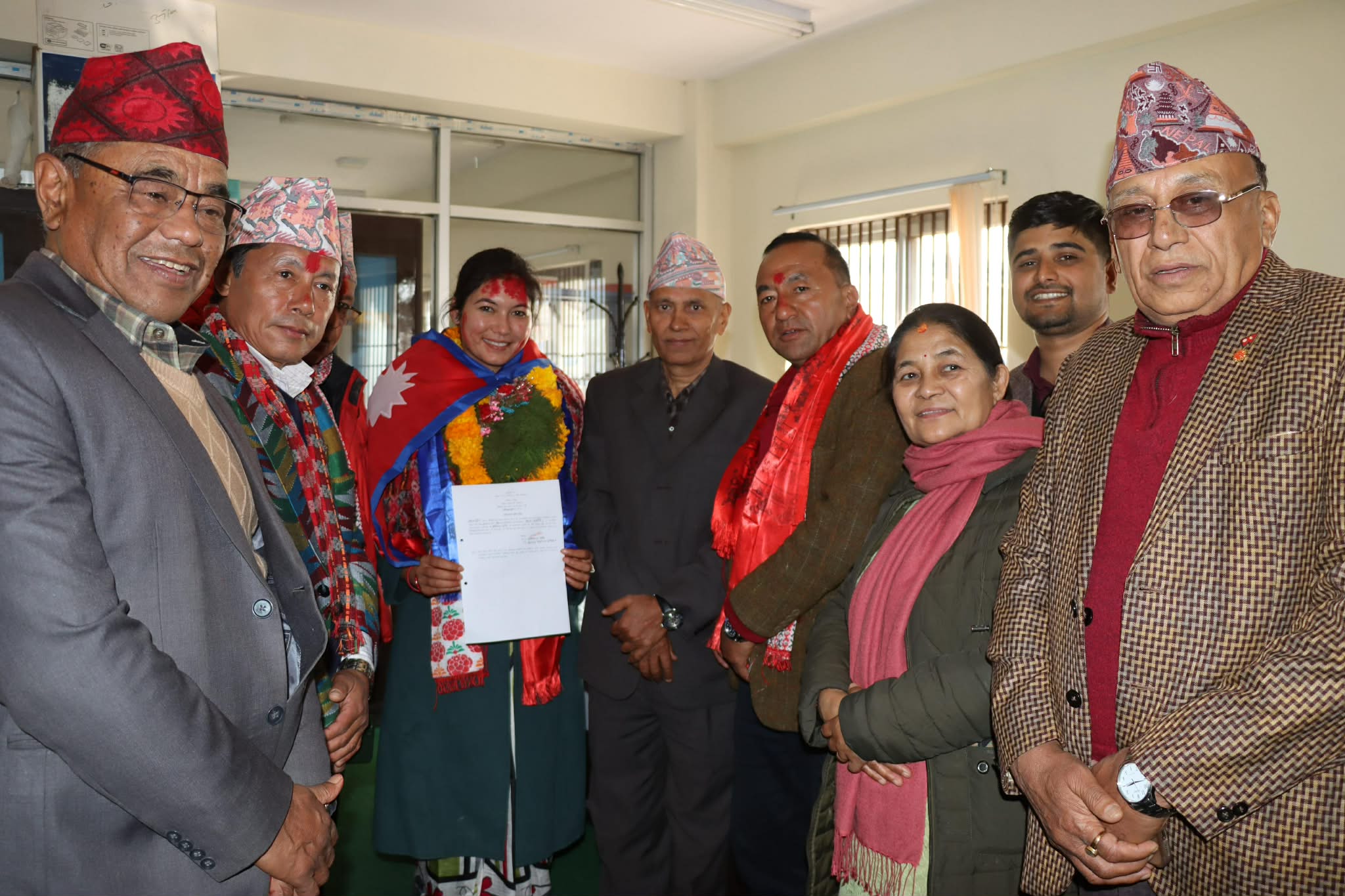 ओखलढुंगामा अस्मिता थापालाई एकमत भएर जिताउन नेता यज्ञराज सुनुवारको अपिल