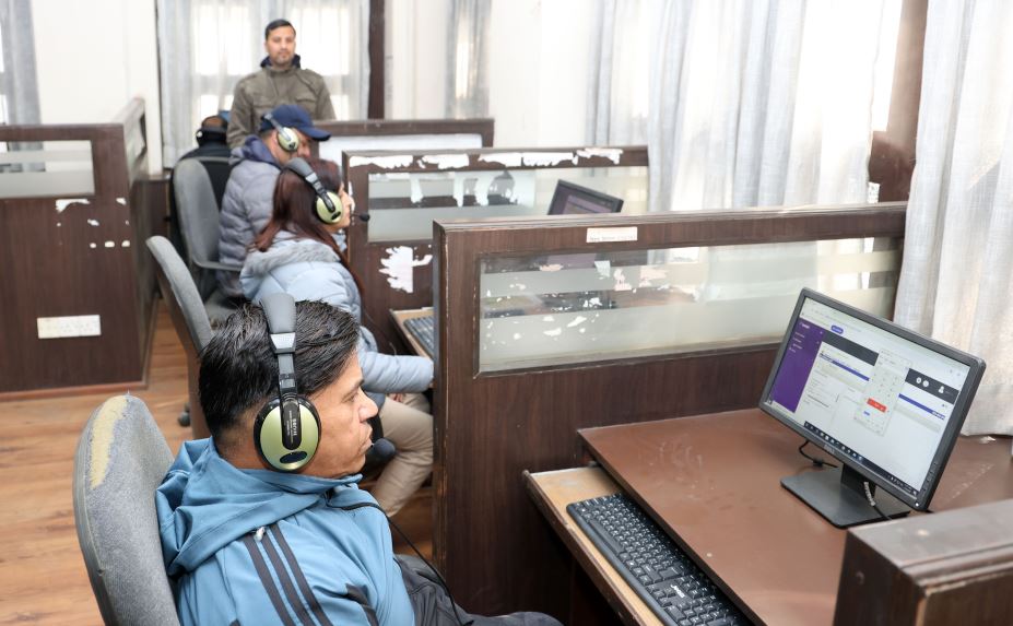 निर्वाचन आयोगले सुरु गर्‍यो कल सेन्टर