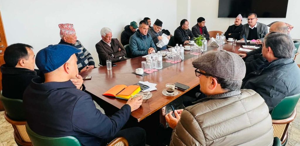 विशेष महाधिवेशनबारे गगन-विश्व कानुनी परामर्शमा