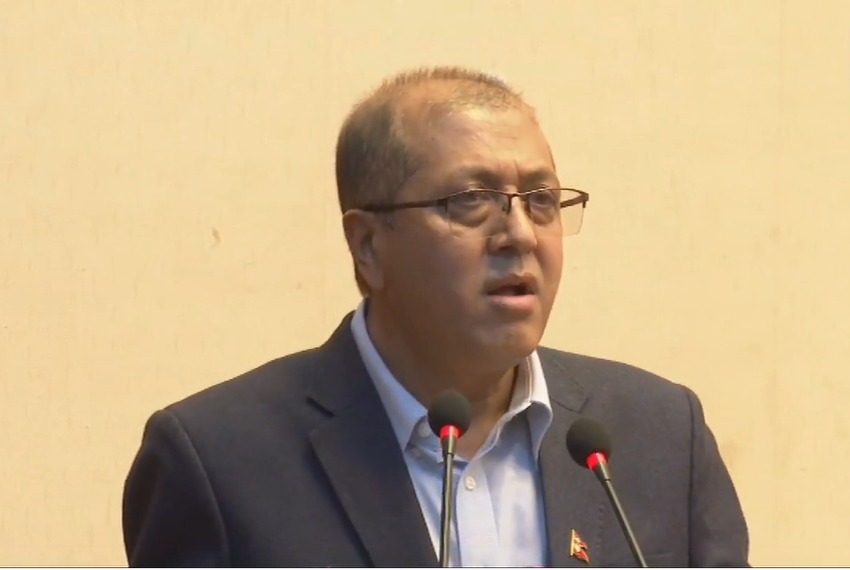 २ पटक गगन थापासँग हारेका भट्टराई नै काठमाडौं ४ मा एमालेका उम्मेदवार