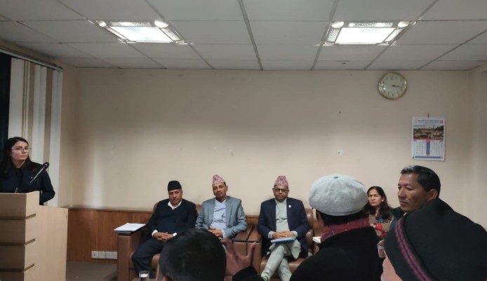 कानुनमन्त्री सहभागी कार्यक्रममा द्वन्द्वपीडित व्यक्तिहरुले गरे नाराजुलुस