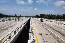 नेपालगन्ज–गुलरिया हुलाकी राजमार्गः पेडारीमा निर्माणाधीन पुल अन्तिम चरणमा