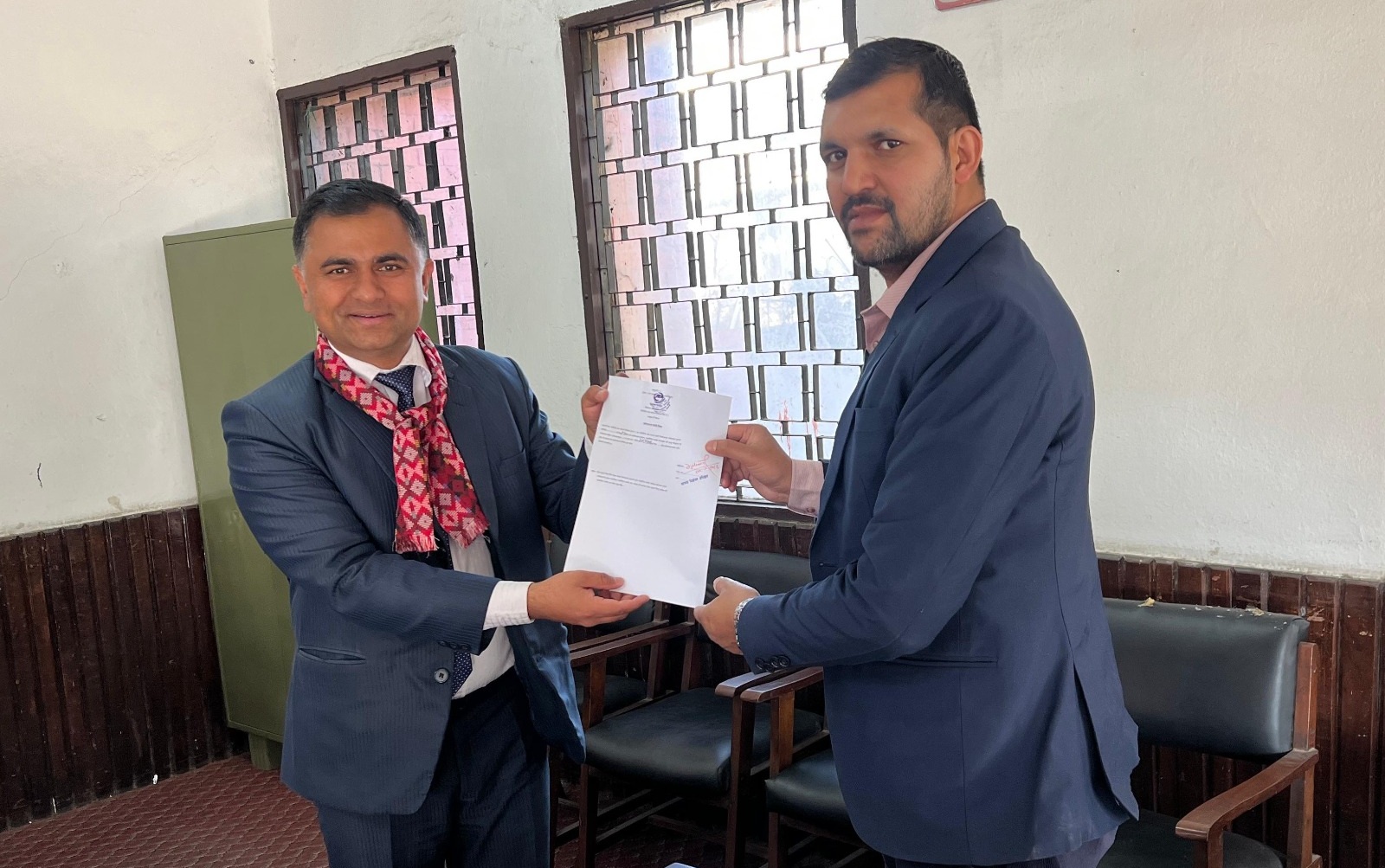 काठमाडौं–१ बाट स्वतन्त्र उम्मेदवार डा. शम्भु पोखरेलको उम्मेदवारी दर्ता