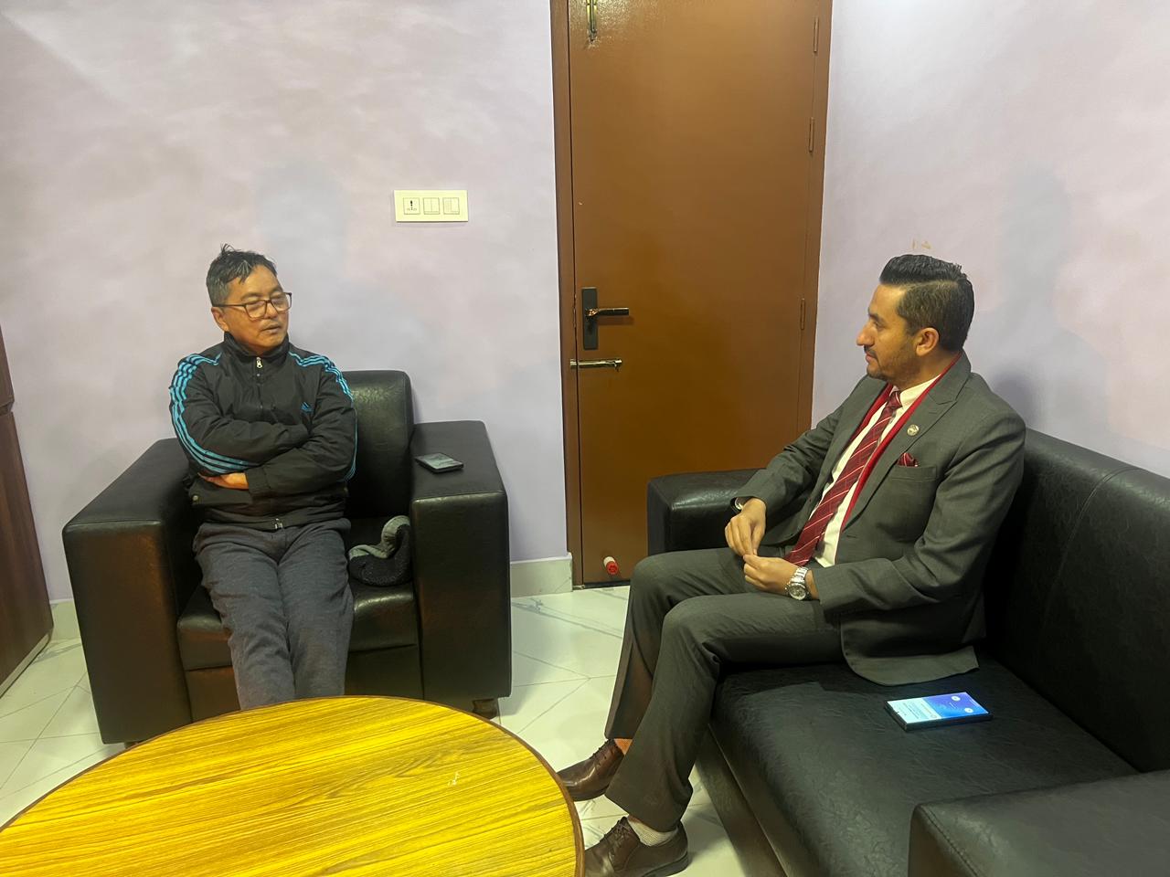 सञ्चारमन्त्री खरेल र राप्रपा अध्यक्ष लिङ्देनबीच भेटवार्ता