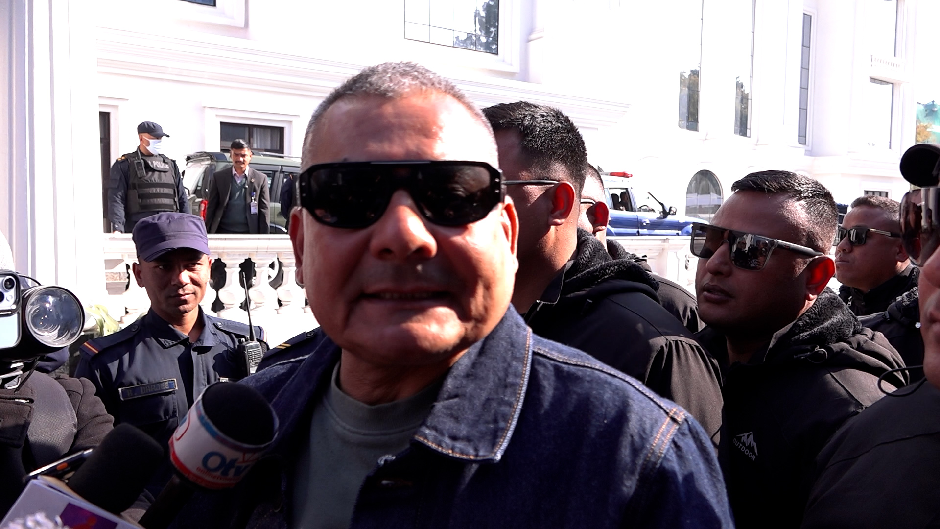 प्रधानमन्त्रीको चित्त नदुखोस भनेर वार्तामा आएको हुँ : दुर्गा प्रसाईं