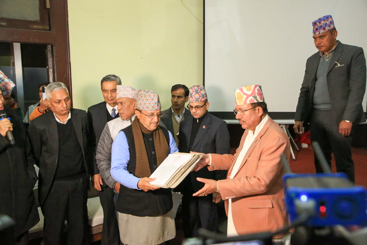 गगनको टोलीसँग विशेष महाधिवेशन बोलाउने न्यूनतम संख्या नै नपुगेको प्रमाण पेश