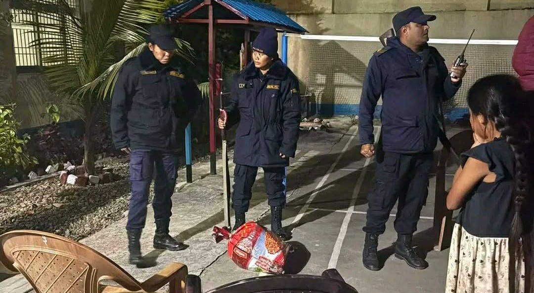 सिन्धुलीको घ्याङलेखस्थित एसबीआई बैंकबाट करिब ३ करोड ७ लाख रुपैयाँ लुटियो