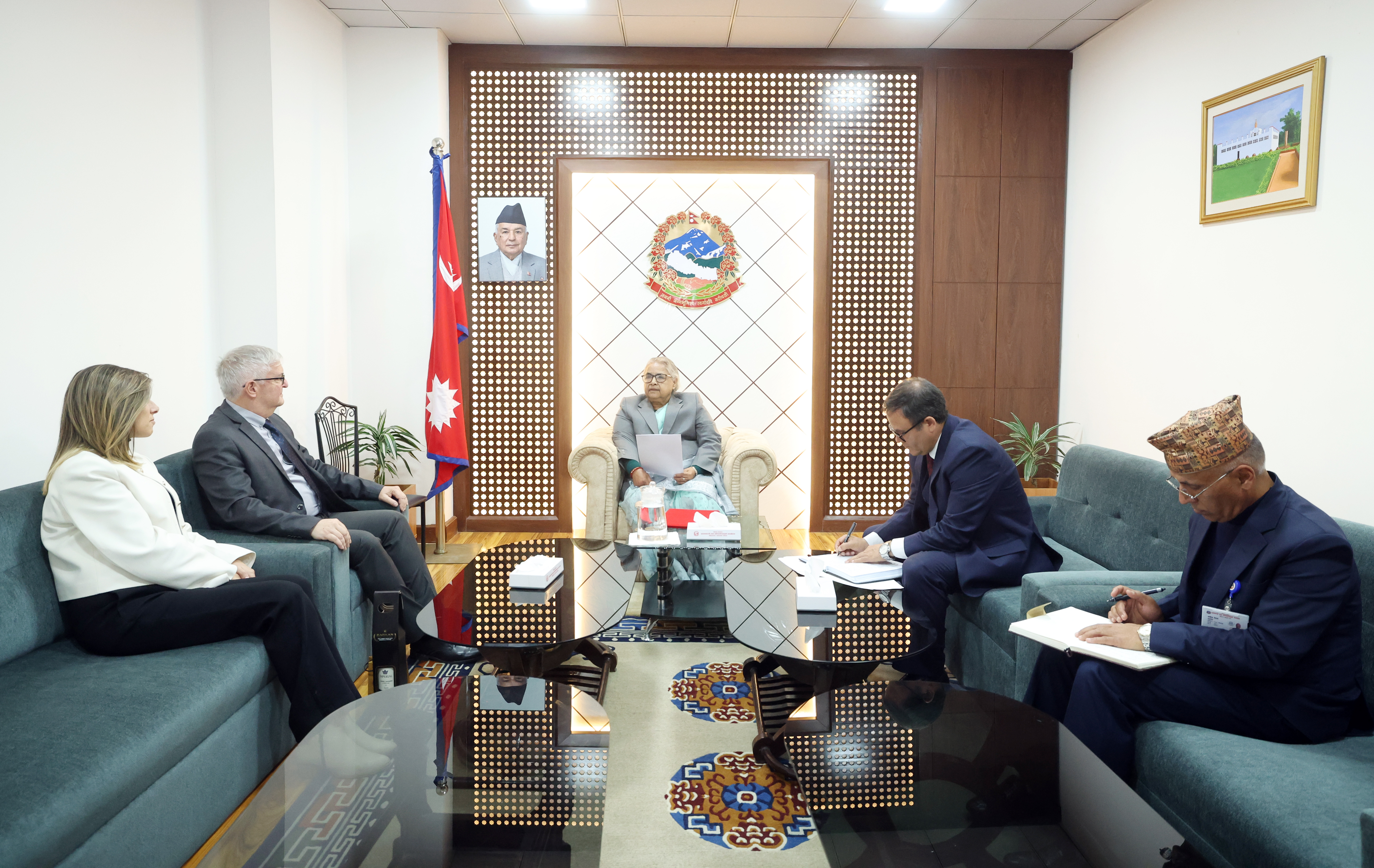 प्रधानमन्त्री कार्की र इजरायली राजदूतबीच शिष्टाचार भेट