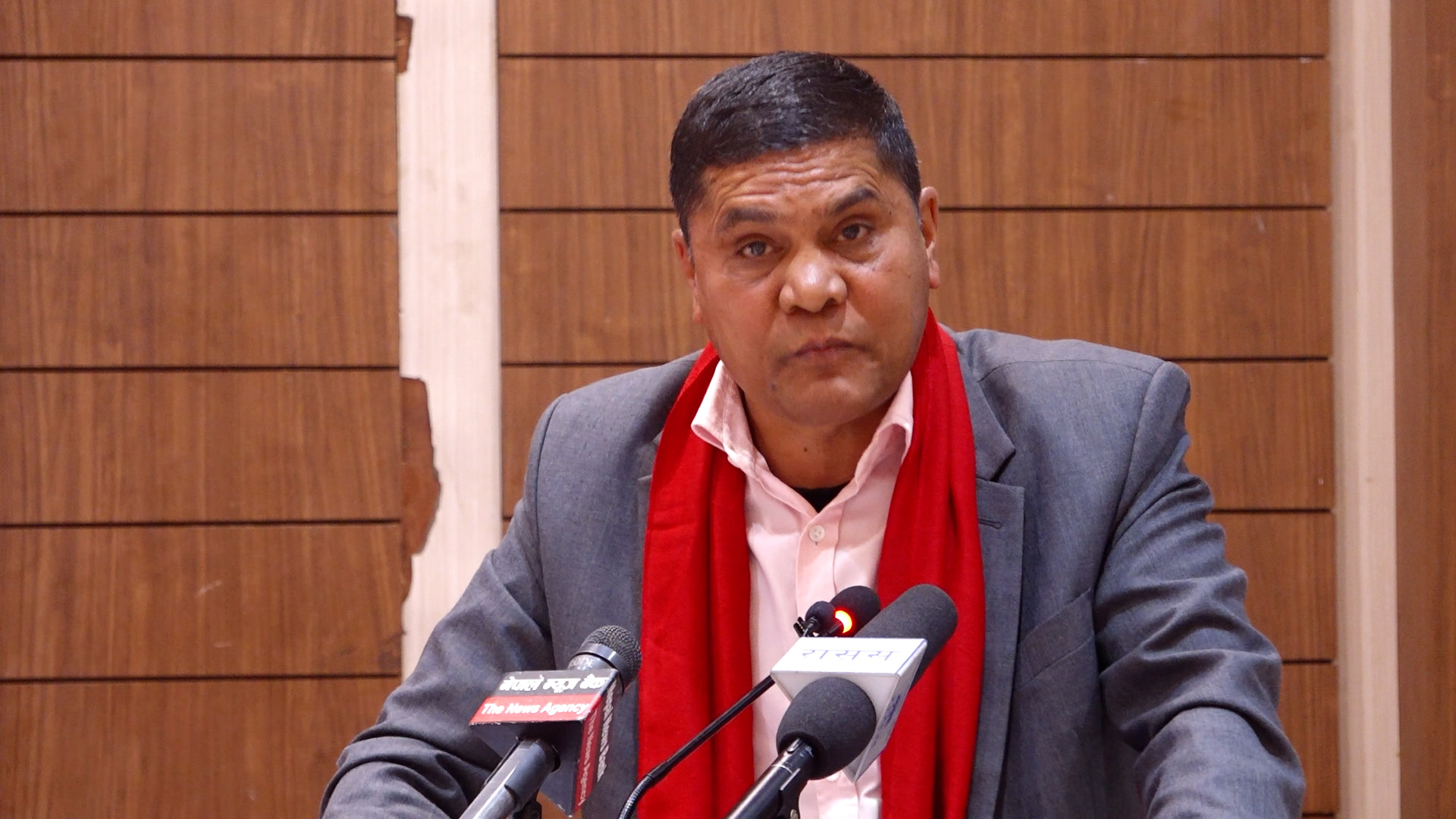 ग्रामीण अर्थतन्त्र सबलीकरणमा ‘वर्क बेस कल्चर’ आवश्यक : महालेखा नियन्त्रक पौडेल