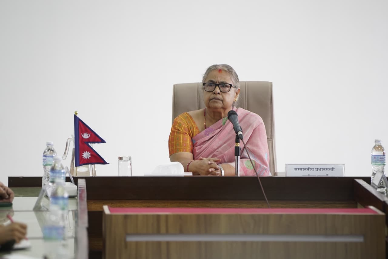 तीन मन्त्रीको राजीनामा, प्रधानमन्त्रीले सम्हालिन् कार्यभार