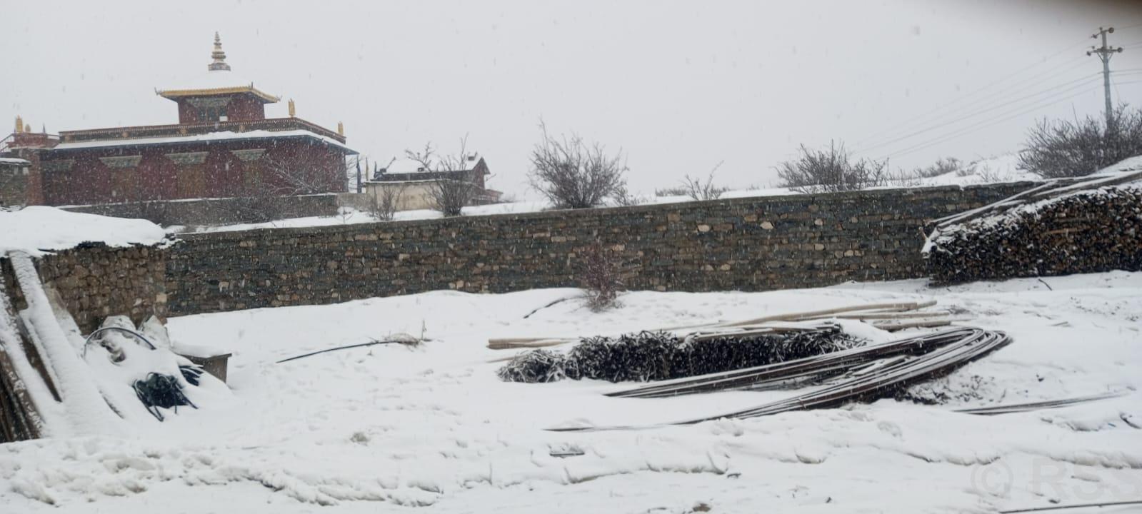 मुस्ताङको मुक्तिक्षेत्रमा फेरि हिमपात